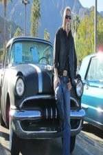 Watch Turn & Burn Vumoo